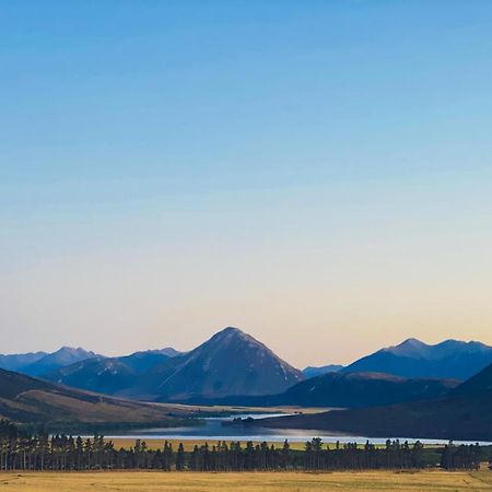 Flock Hill LodgeCass エクステリア 写真